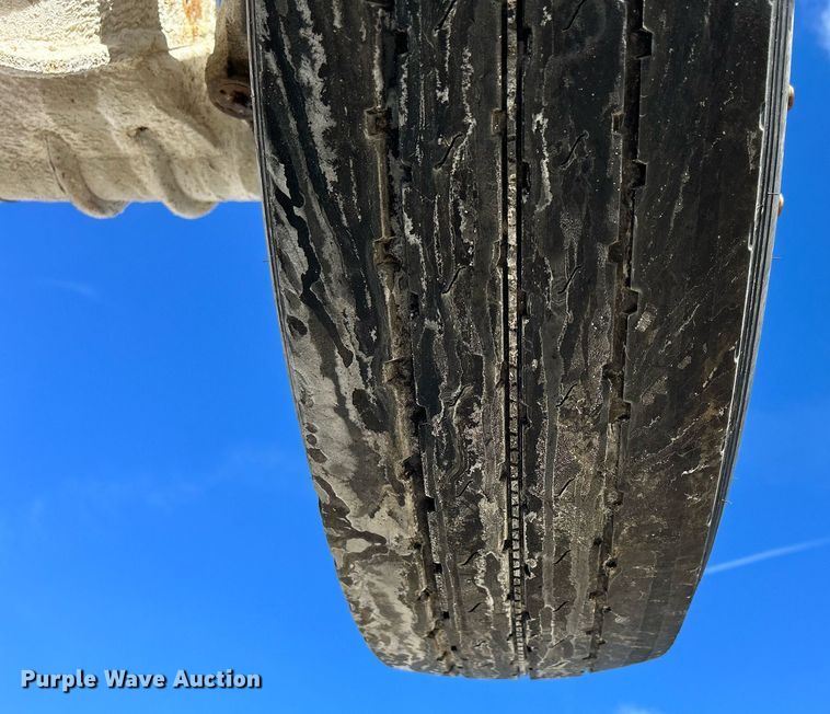 image for item EV9397 2004 Mack CV513  ready mix truck