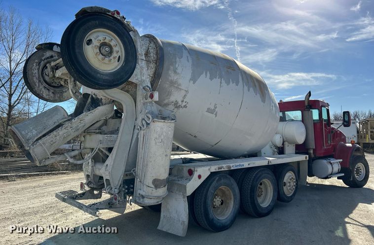 image for item EV9398 2003 Kenworth W900  ready mix truck