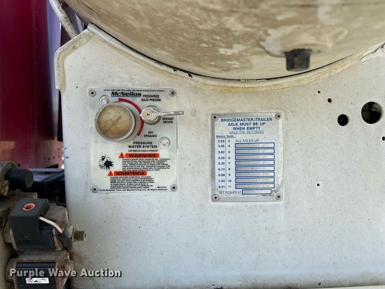 image for item EV9398 2003 Kenworth W900  ready mix truck