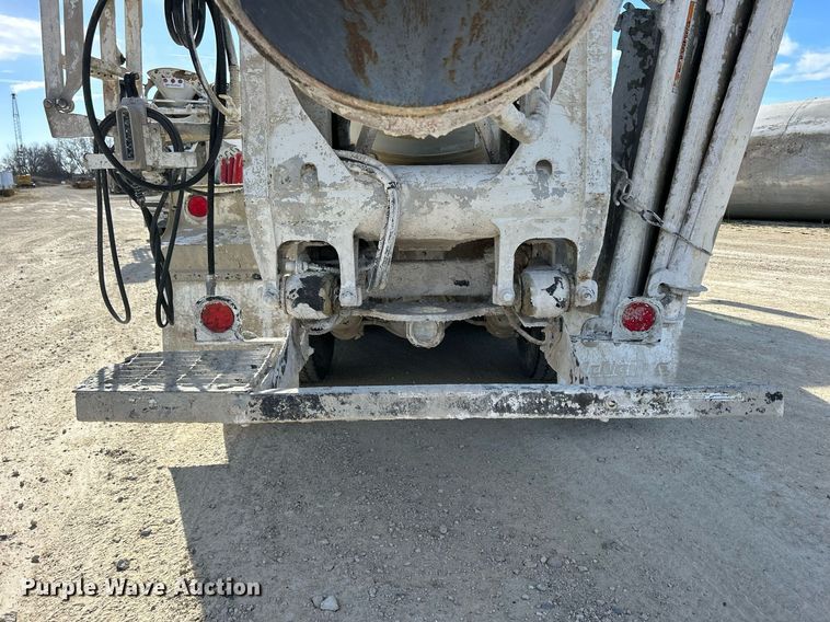 image for item EV9398 2003 Kenworth W900  ready mix truck