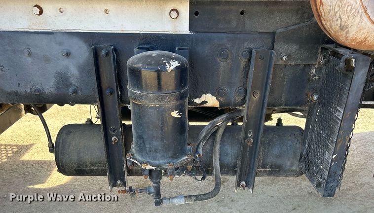 image for item EV9398 2003 Kenworth W900  ready mix truck