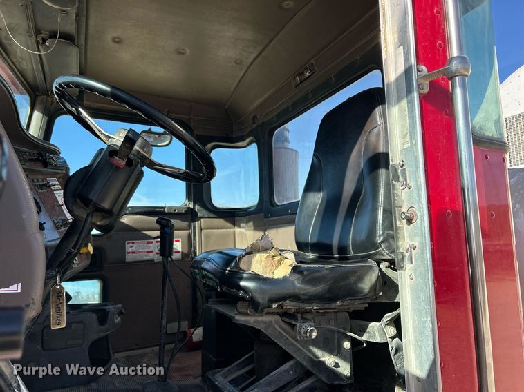 image for item EV9398 2003 Kenworth W900  ready mix truck