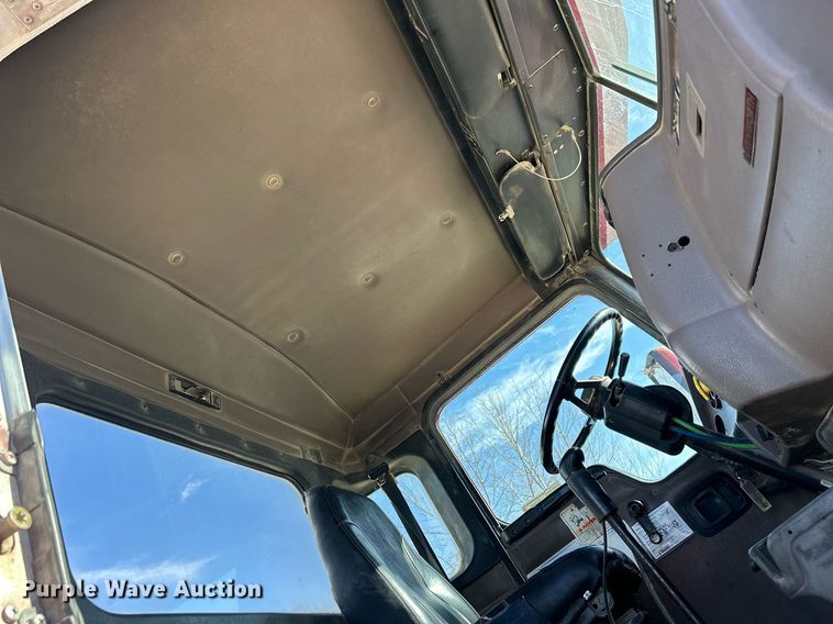 image for item EV9398 2003 Kenworth W900  ready mix truck