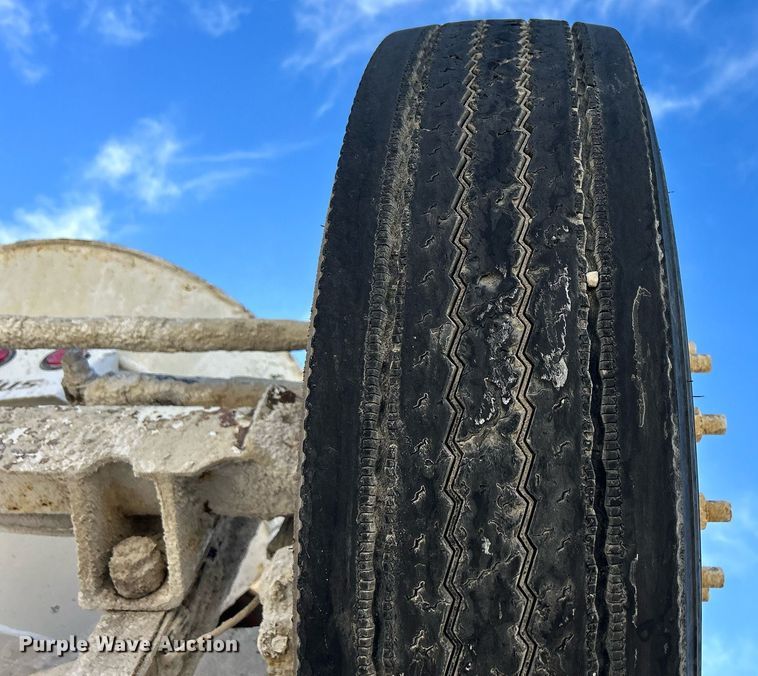 image for item EV9398 2003 Kenworth W900  ready mix truck