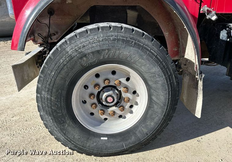 image for item EV9398 2003 Kenworth W900  ready mix truck