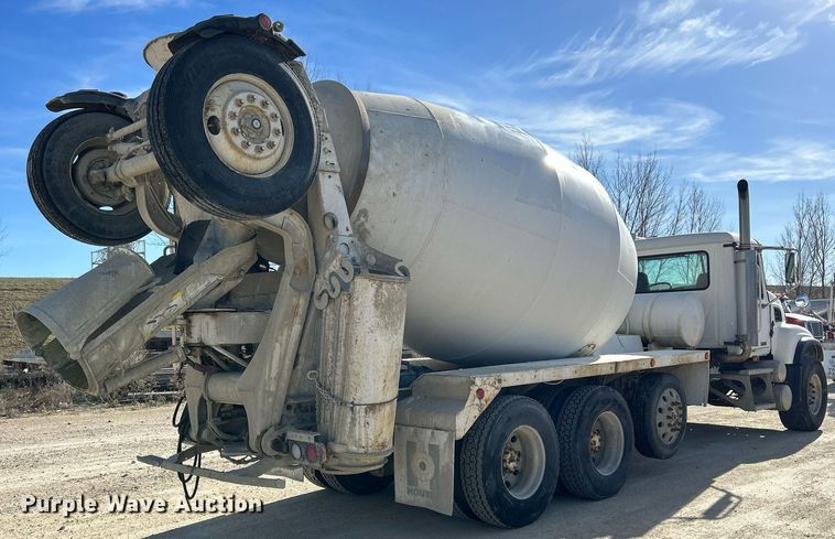 image for item EV9400 2004 Mack CV513  ready mix truck