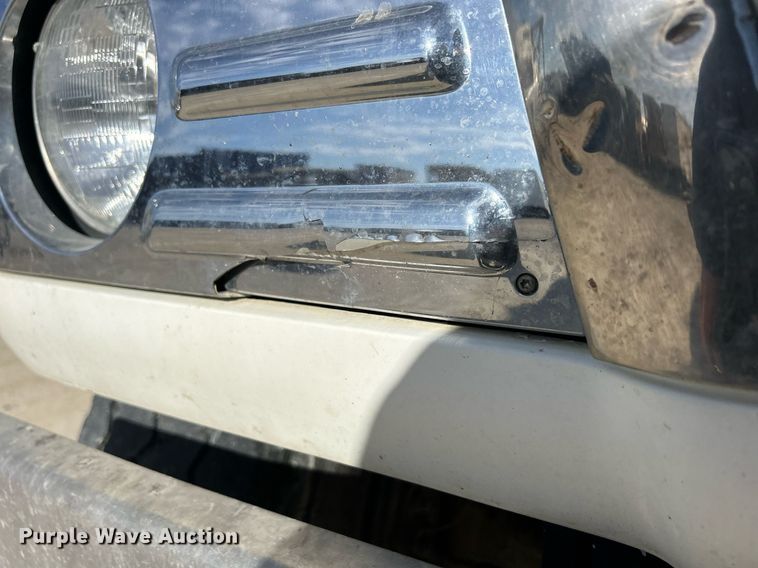 image for item EV9400 2004 Mack CV513  ready mix truck