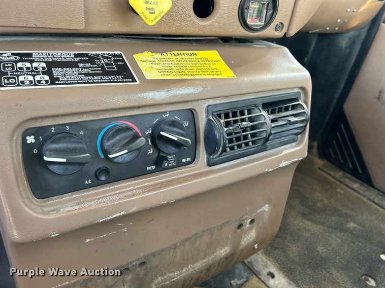 image for item EV9400 2004 Mack CV513  ready mix truck