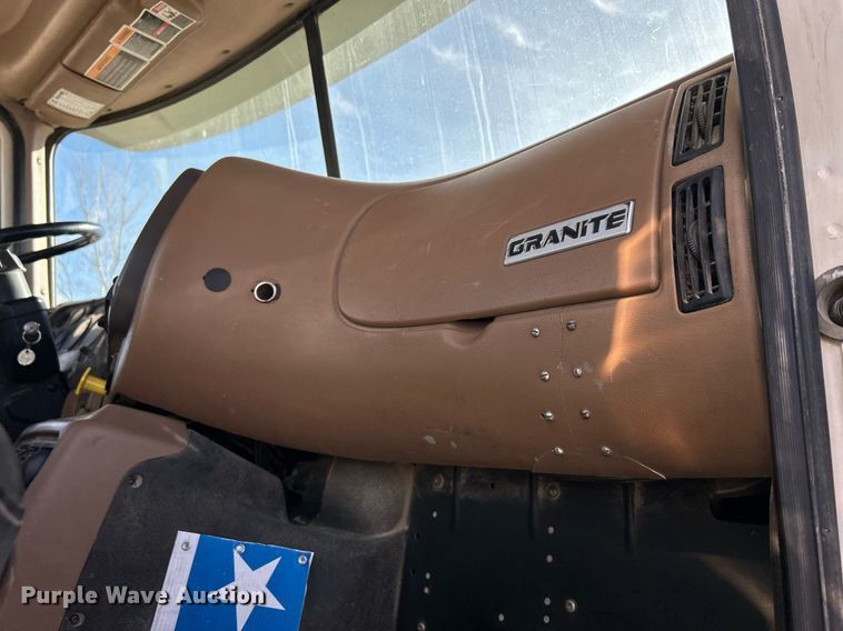 image for item EV9400 2004 Mack CV513  ready mix truck