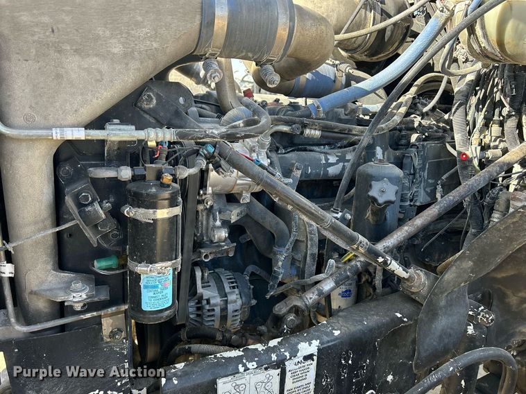 image for item EV9400 2004 Mack CV513  ready mix truck