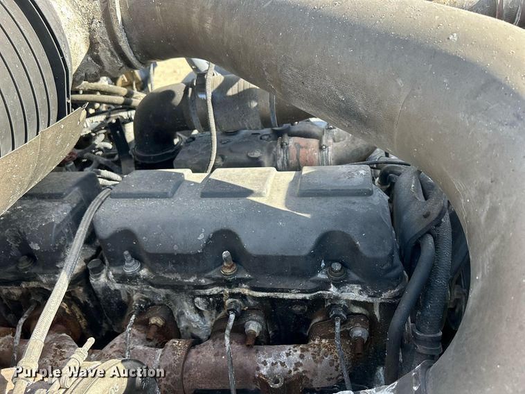 image for item EV9400 2004 Mack CV513  ready mix truck