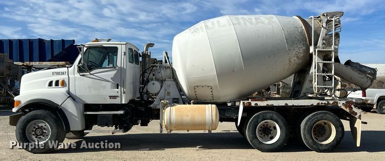 image for item EV9401 2003 Sterling LT9500  ready mix truck