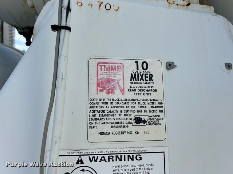 image for item EV9401 2003 Sterling LT9500  ready mix truck