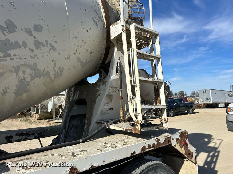 image for item EV9401 2003 Sterling LT9500  ready mix truck