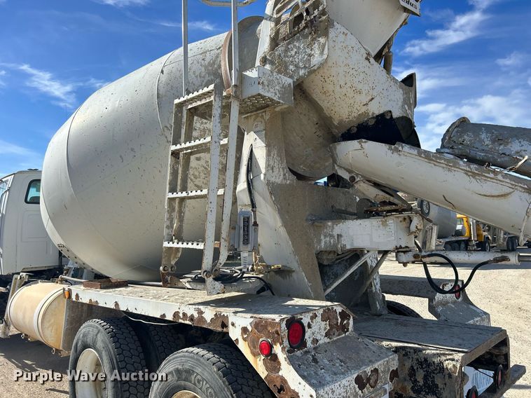 image for item EV9401 2003 Sterling LT9500  ready mix truck