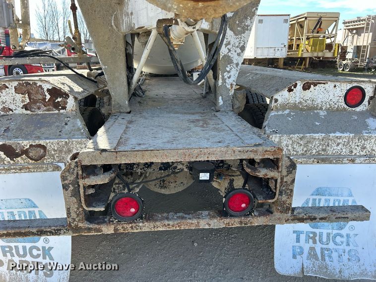 image for item EV9401 2003 Sterling LT9500  ready mix truck