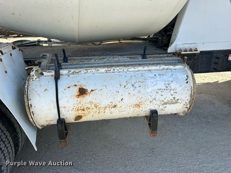 image for item EV9401 2003 Sterling LT9500  ready mix truck