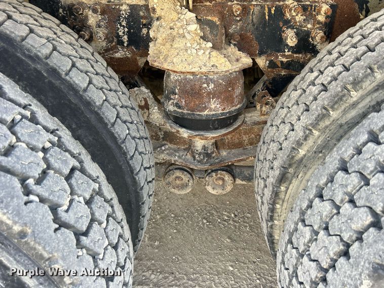 image for item EV9401 2003 Sterling LT9500  ready mix truck