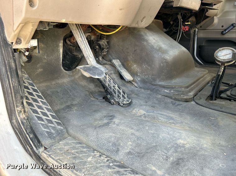 image for item EV9401 2003 Sterling LT9500  ready mix truck