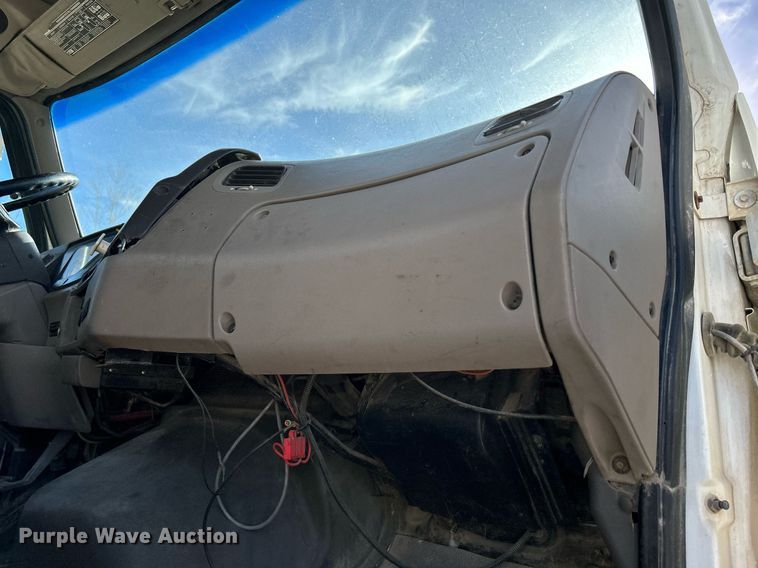 image for item EV9401 2003 Sterling LT9500  ready mix truck