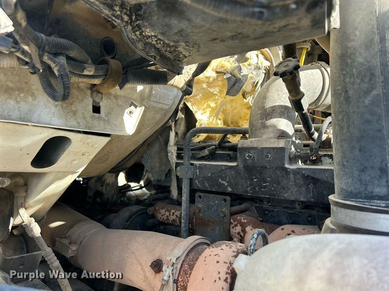 image for item EV9401 2003 Sterling LT9500  ready mix truck