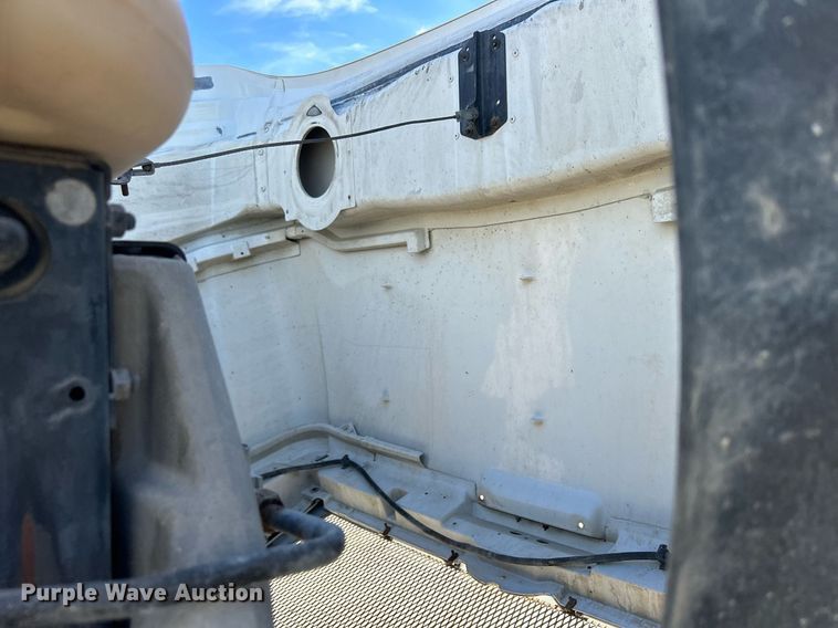 image for item EV9401 2003 Sterling LT9500  ready mix truck