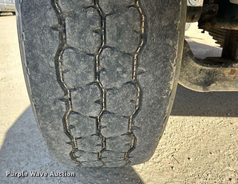 image for item EV9401 2003 Sterling LT9500  ready mix truck