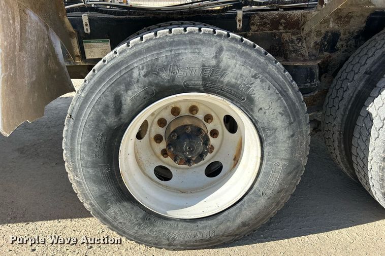 image for item EV9401 2003 Sterling LT9500  ready mix truck