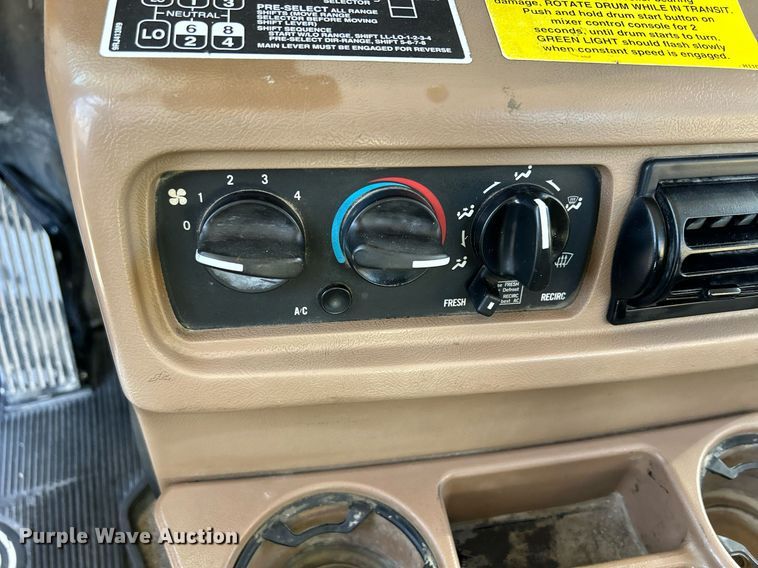 image for item EV9402 2007 Mack CV500  ready mix truck