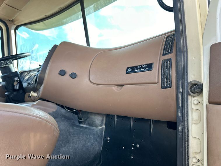 image for item EV9402 2007 Mack CV500  ready mix truck