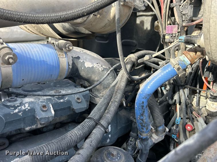 image for item EV9402 2007 Mack CV500  ready mix truck