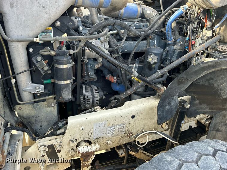 image for item EV9402 2007 Mack CV500  ready mix truck