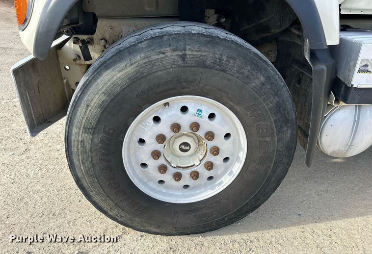 image for item EV9402 2007 Mack CV500  ready mix truck