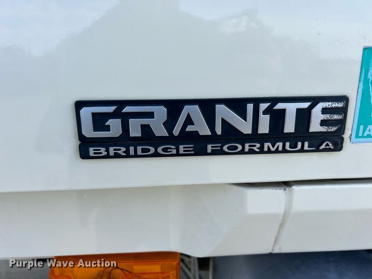 image for item EV9402 2007 Mack CV500  ready mix truck