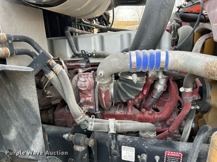 image for item EV9404 2017 Mack CXU613  semi truck