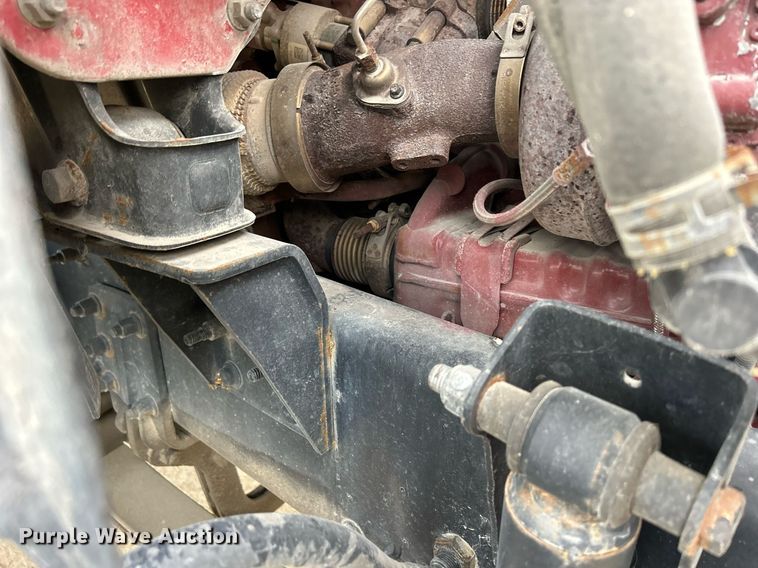 image for item EV9404 2017 Mack CXU613  semi truck