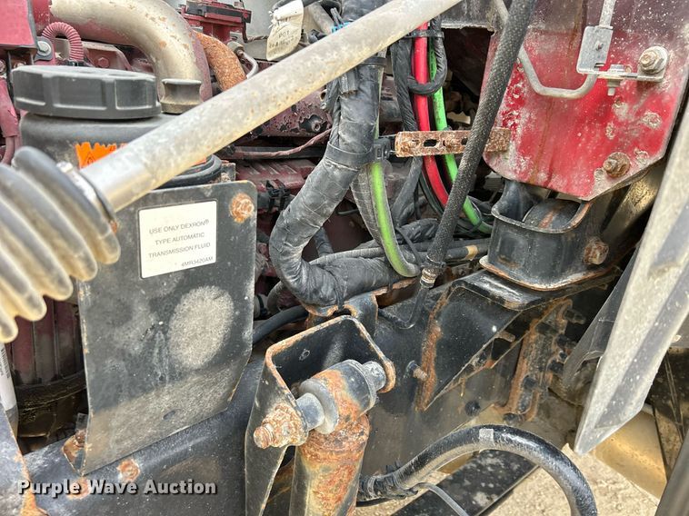 image for item EV9406 2017 Mack CXU613  semi truck