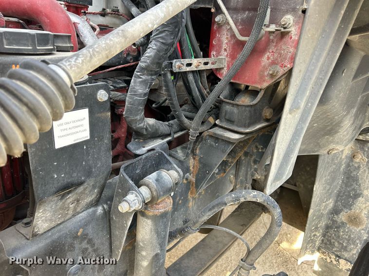 image for item EV9408 2017 Mack CXU613  semi truck