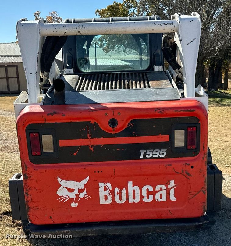 image for item GG9848 2018 Bobcat T595  tracked skid steer loader