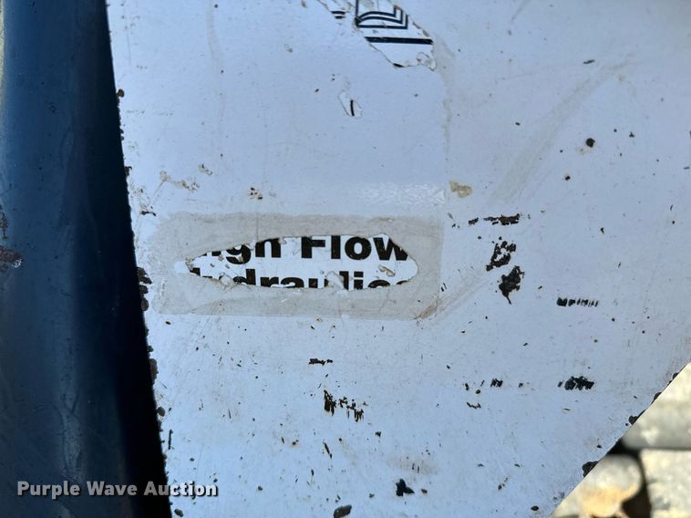 image for item GG9848 2018 Bobcat T595  tracked skid steer loader