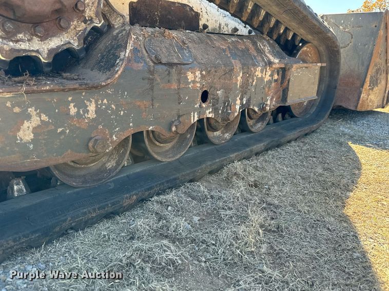 image for item GG9848 2018 Bobcat T595  tracked skid steer loader