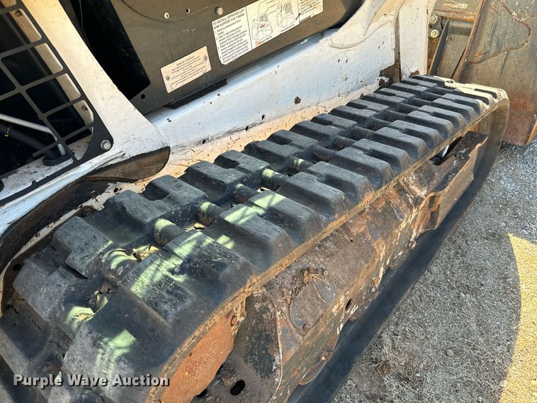 image for item GG9848 2018 Bobcat T595  tracked skid steer loader