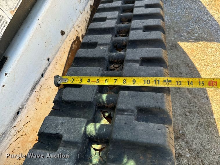 image for item GG9848 2018 Bobcat T595  tracked skid steer loader