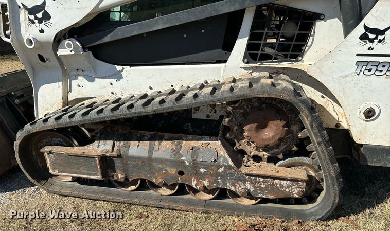 image for item GG9848 2018 Bobcat T595  tracked skid steer loader