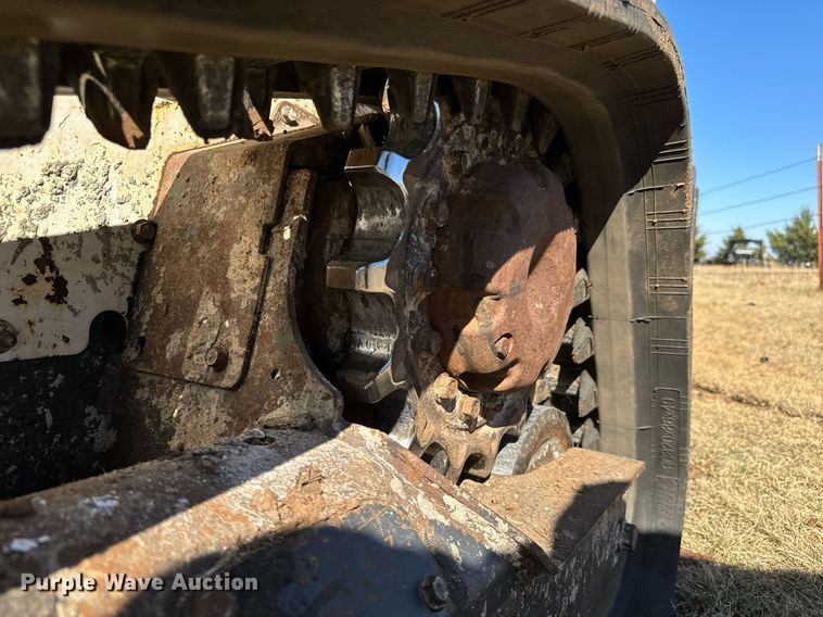 image for item GG9848 2018 Bobcat T595  tracked skid steer loader