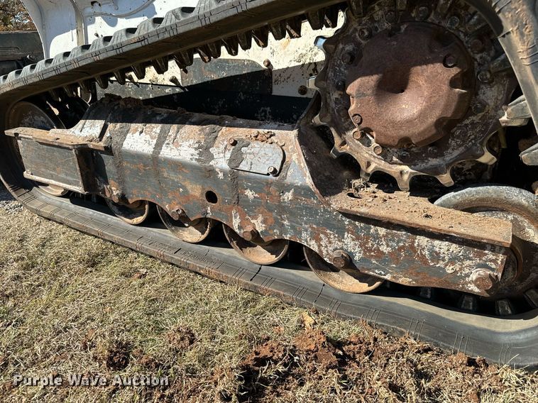 image for item GG9848 2018 Bobcat T595  tracked skid steer loader