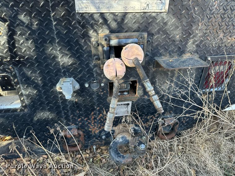 image for item GG9871 Cobalt  flatbed