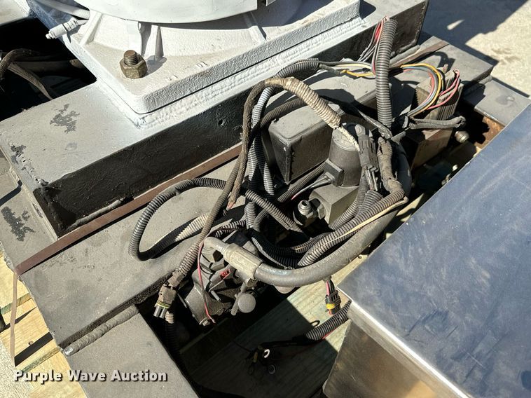 image for item GG9885 2007 IMT 445 3000  truck mounted crane