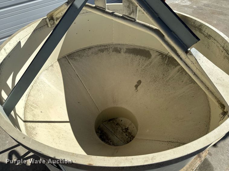 image for item GG9886 2021 Gar-Bro 420-R  concrete bucket