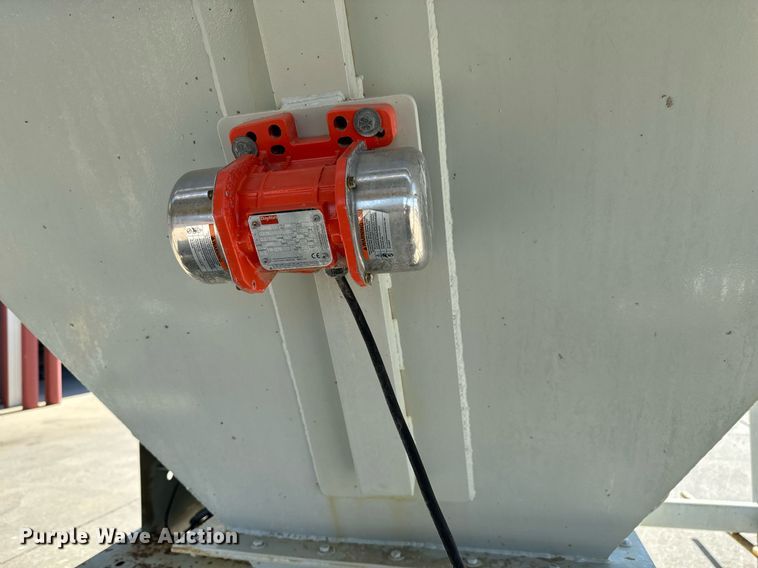 image for item GG9888 DSS Supersax 1500  cement silo